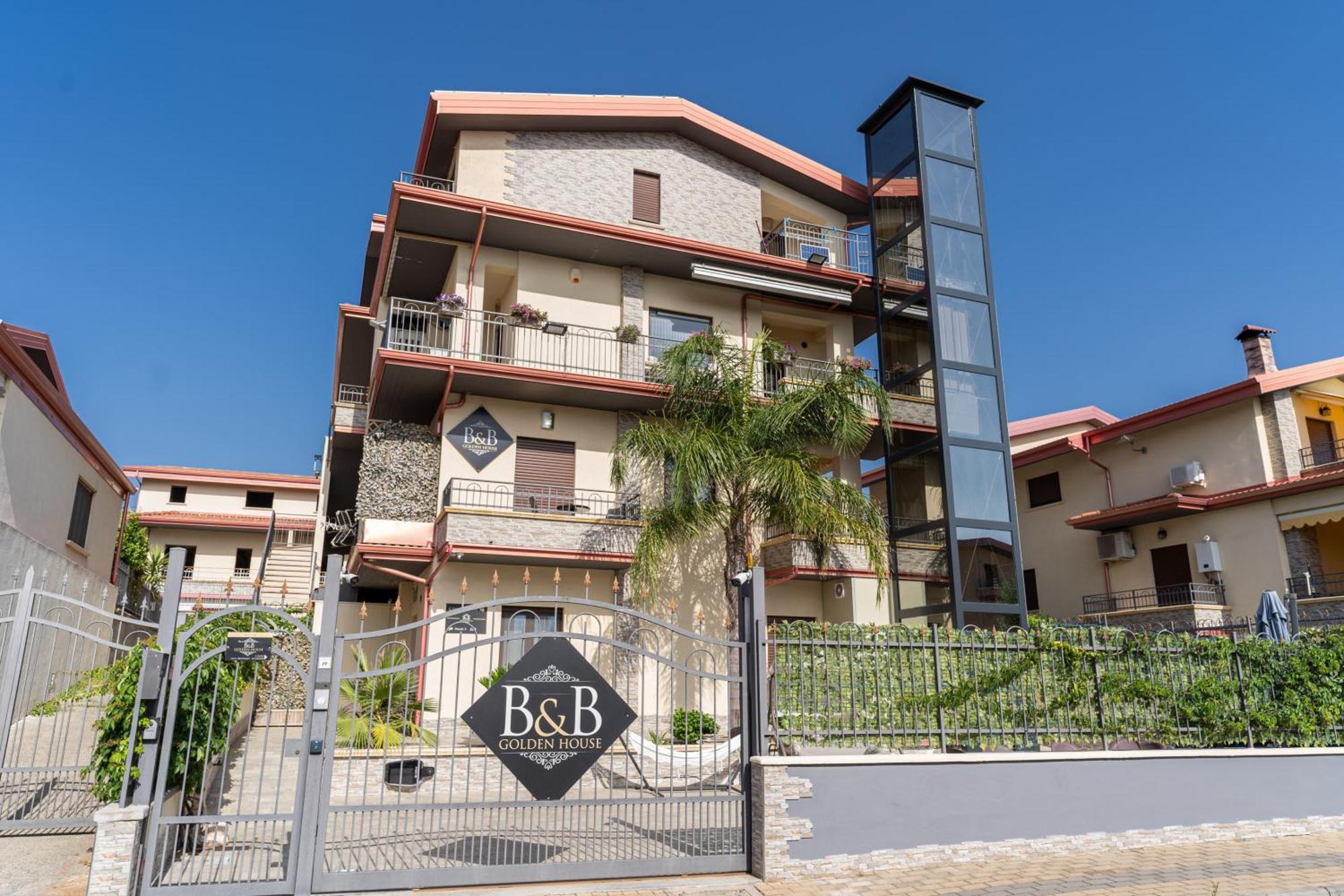 B&B Golden House & Spa Rose Esterno foto