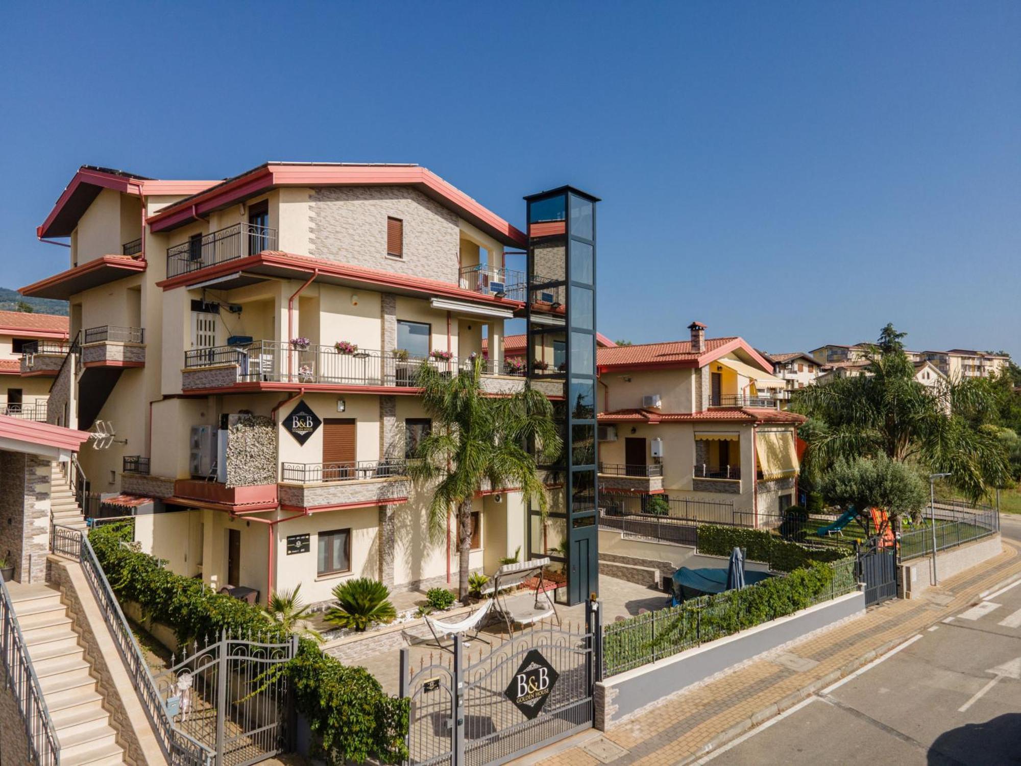 B&B Golden House & Spa Rose Esterno foto