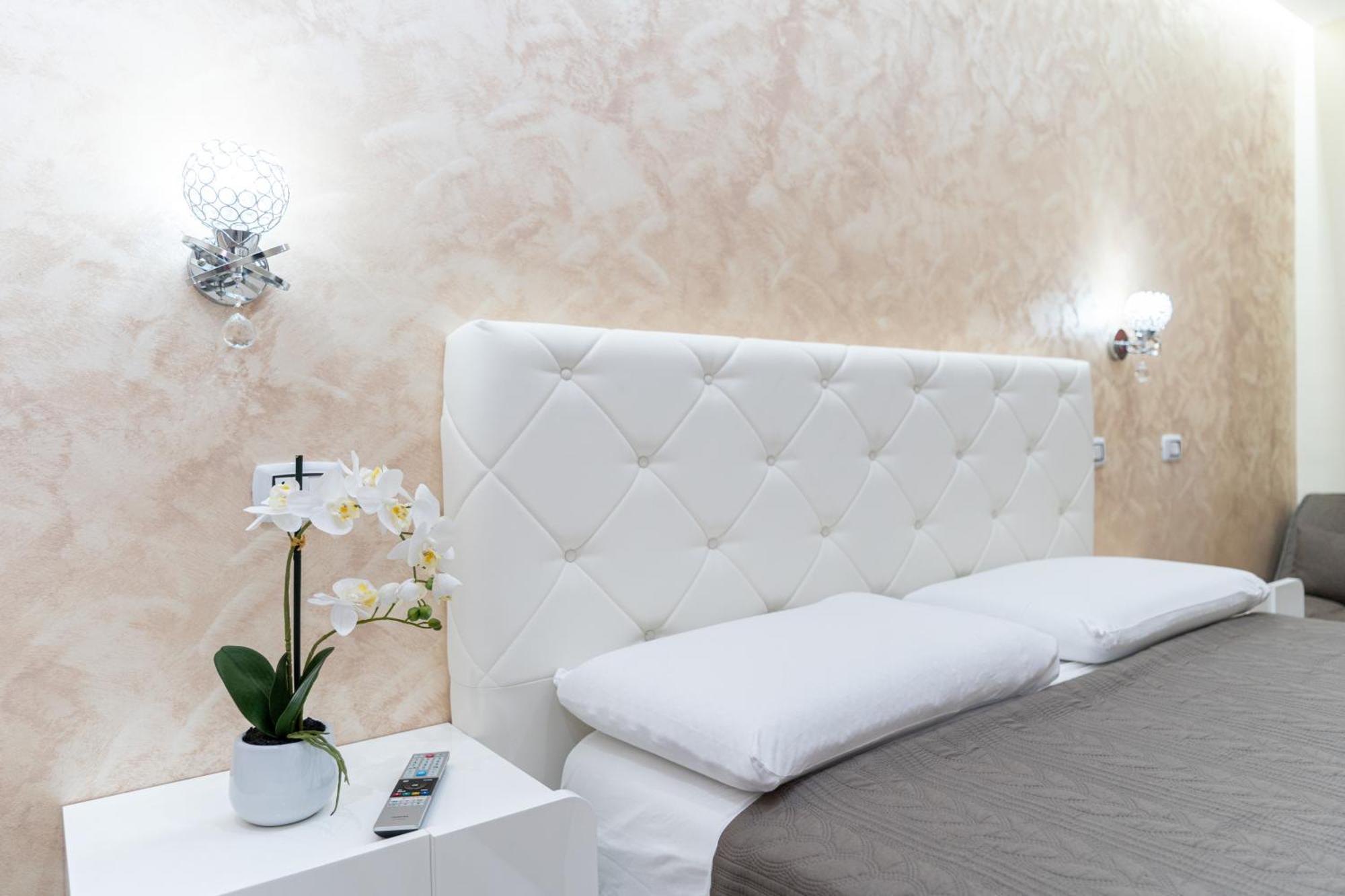 B&B Golden House & Spa Rose Esterno foto