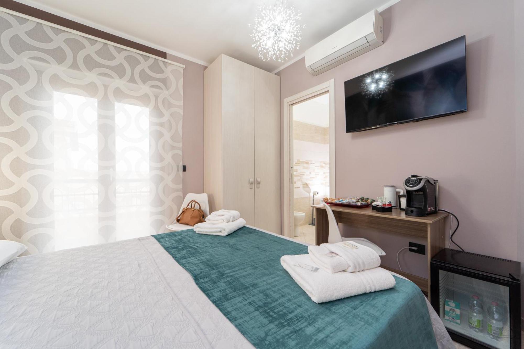 B&B Golden House & Spa Rose Esterno foto